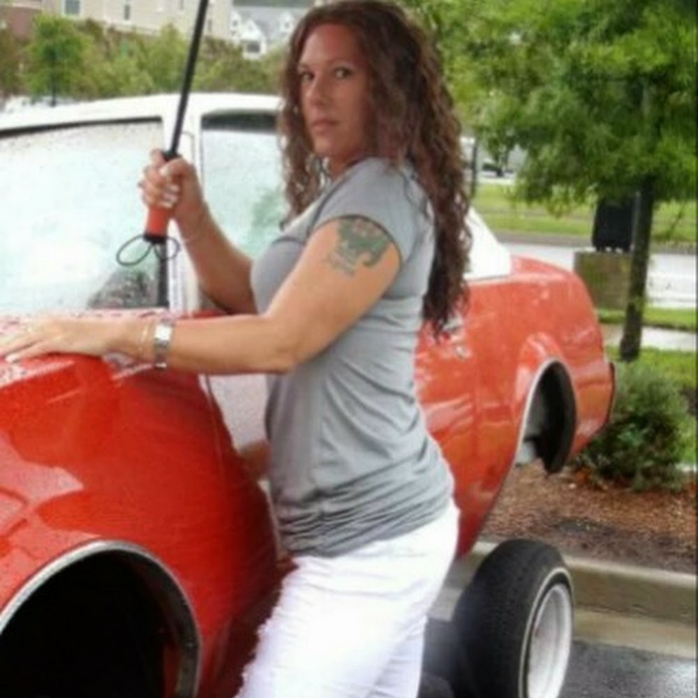 Meet your Posher, Shaeonly